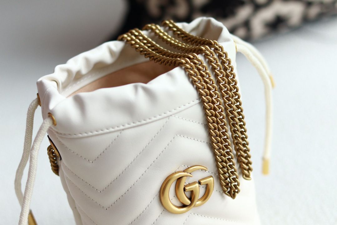 Gucci Gg Marmont Mini Bucket Bag White Leather