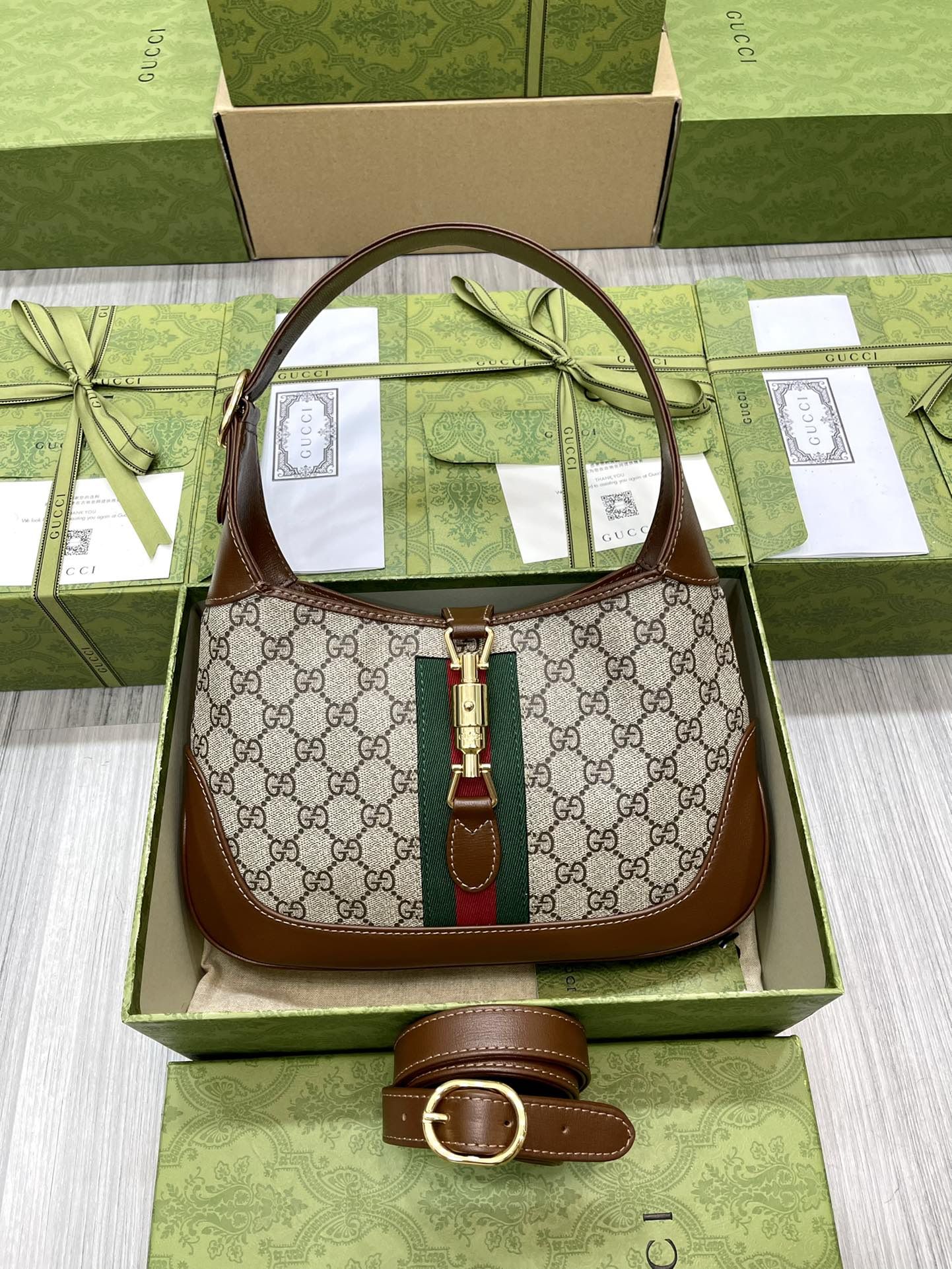 Gucci Jackie 1961 Small Shoulder Bag Gg Supreme Canvas