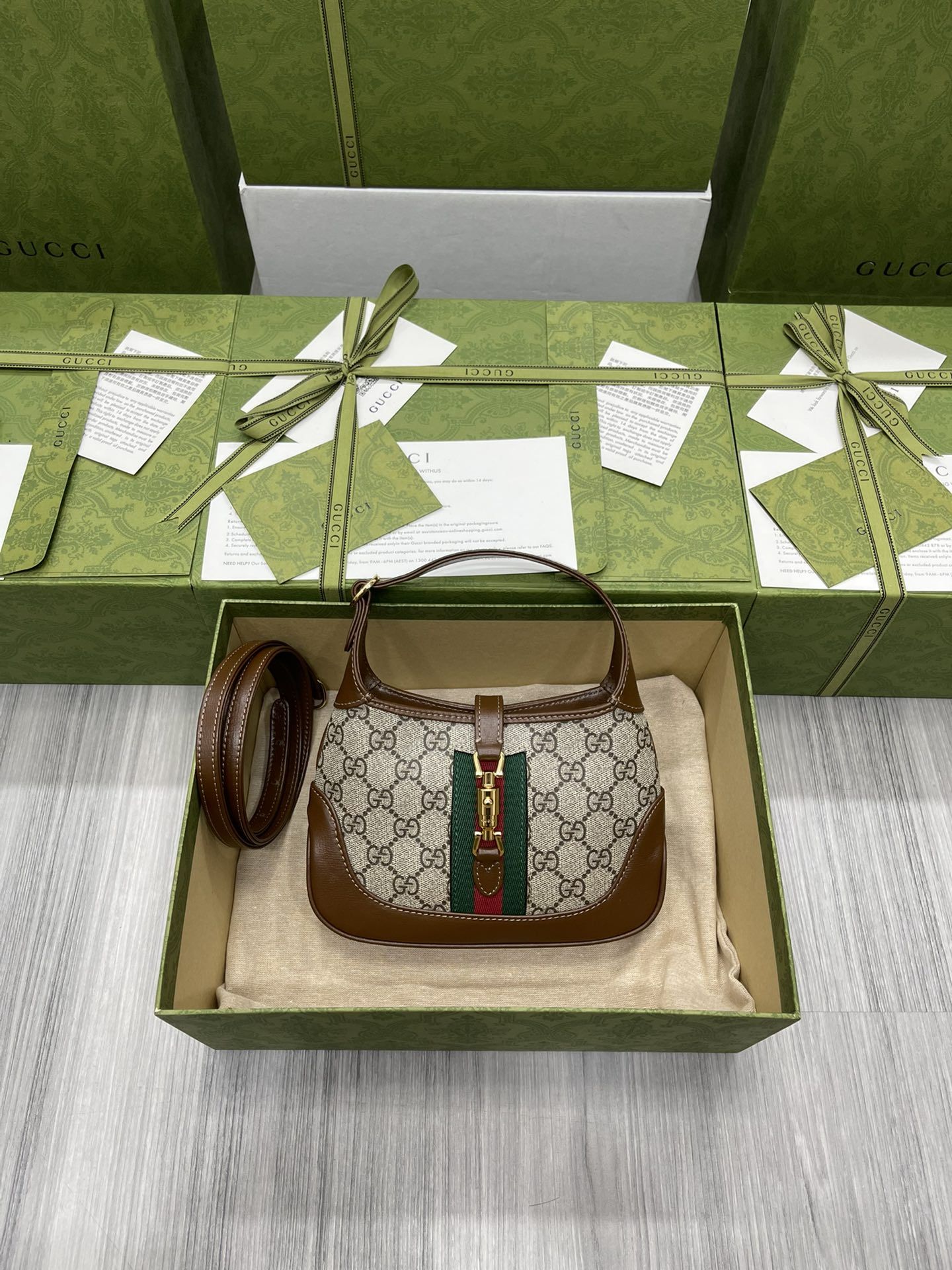 Gucci Jackie 1961 Mini Shoulder Bag Gg Supreme Canvas