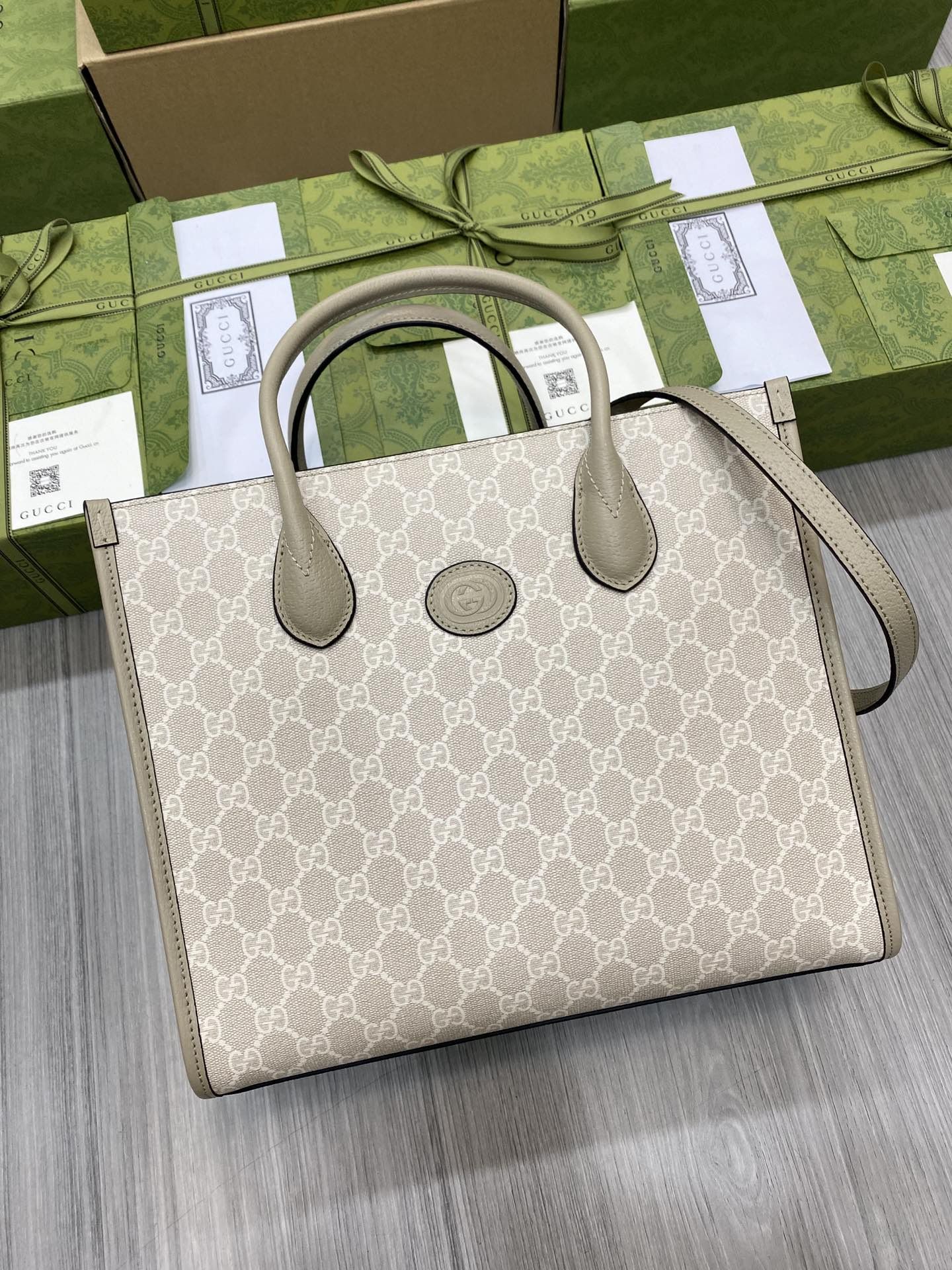 Gucci Small Tote Bag With Interlocking G Beige And White Gg Supreme