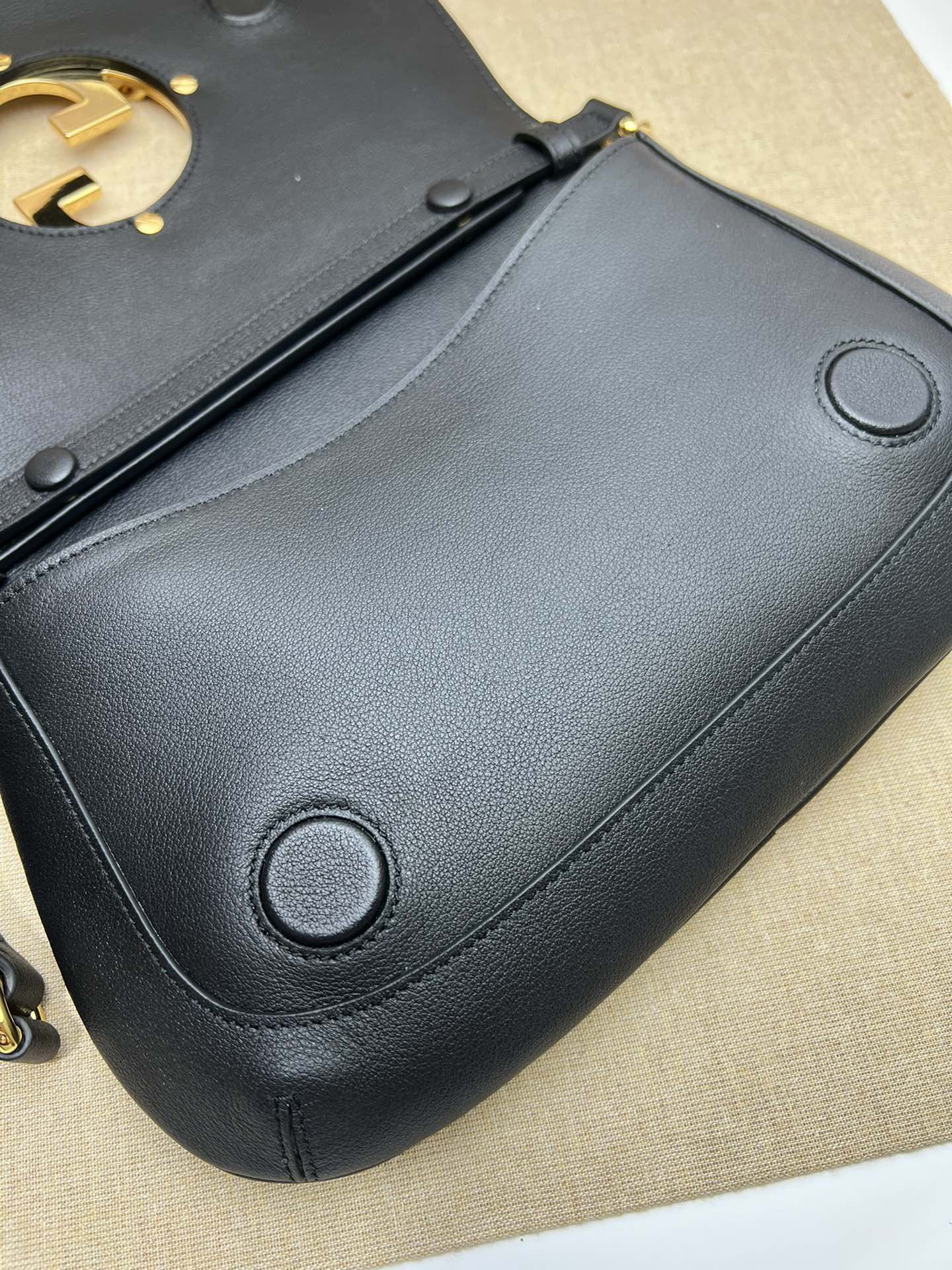 Gucci Blondie Shoulder Bag  Black Leather