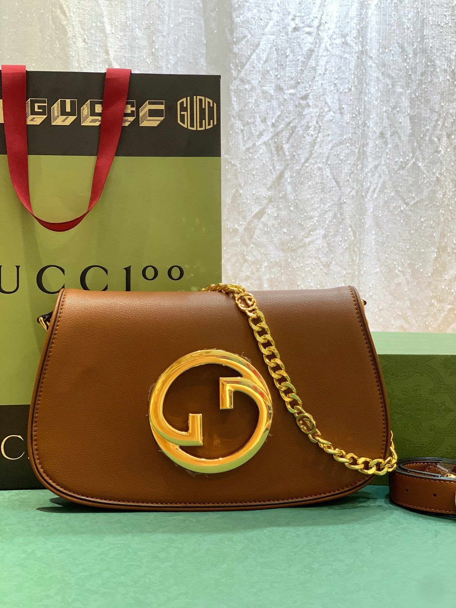 Gucci Blondie Shoulder Bag  Cuir Leather