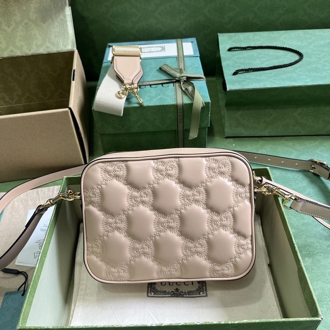 Gucci Gg Matelassé Small Bag Rose Beige Leather