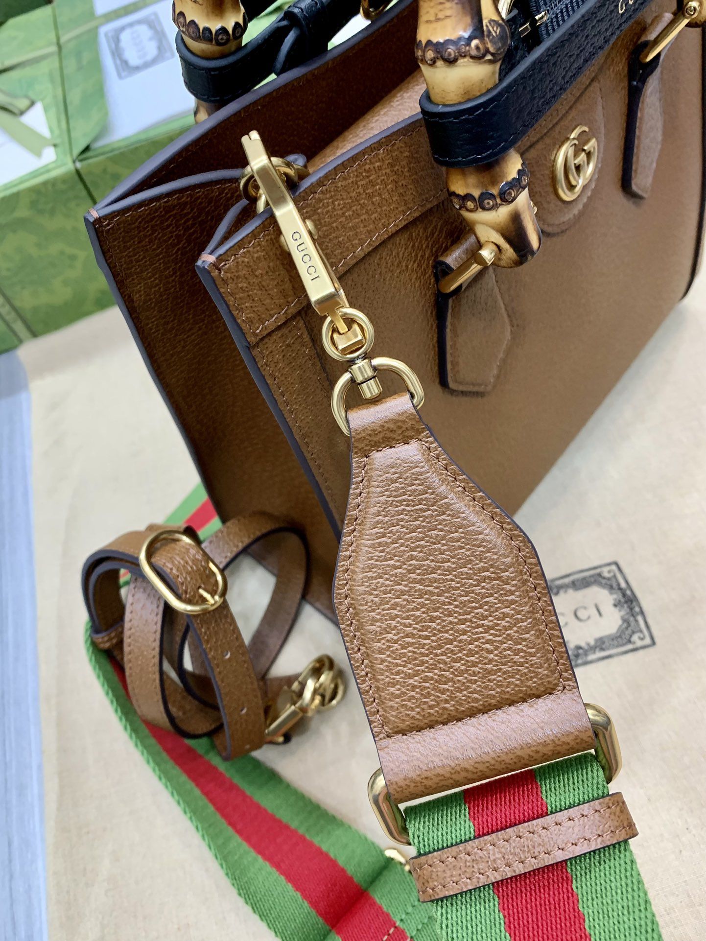 Gucci Diana Small Tote Bag Cuir Leather