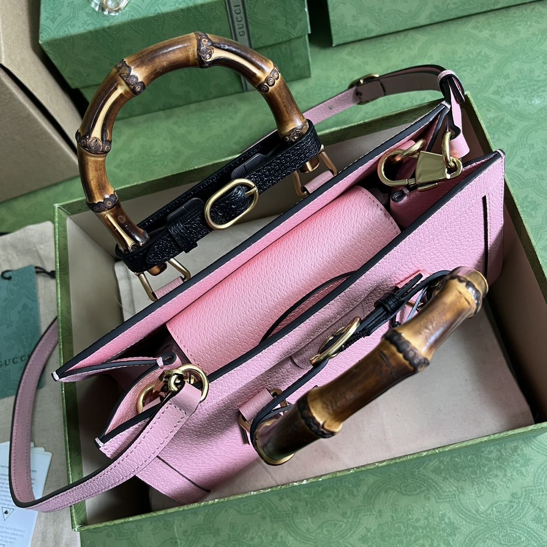 Gucci Diana Small Shoulder Bag Pink Leather