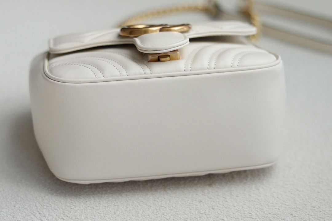 Gucci Gg Marmont Mini Shoulder Bag White Leather