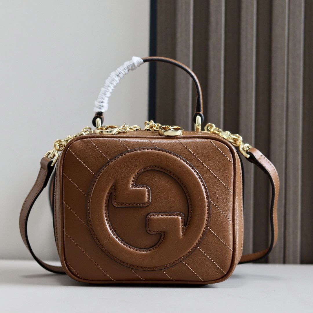 Gucci Blondie Top Handle Bag Cuir Leather