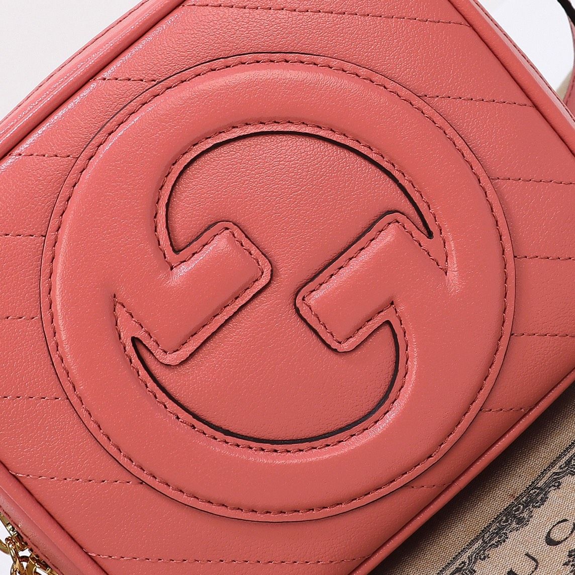 Gucci Blondie Top Handle Bag Pink Leather