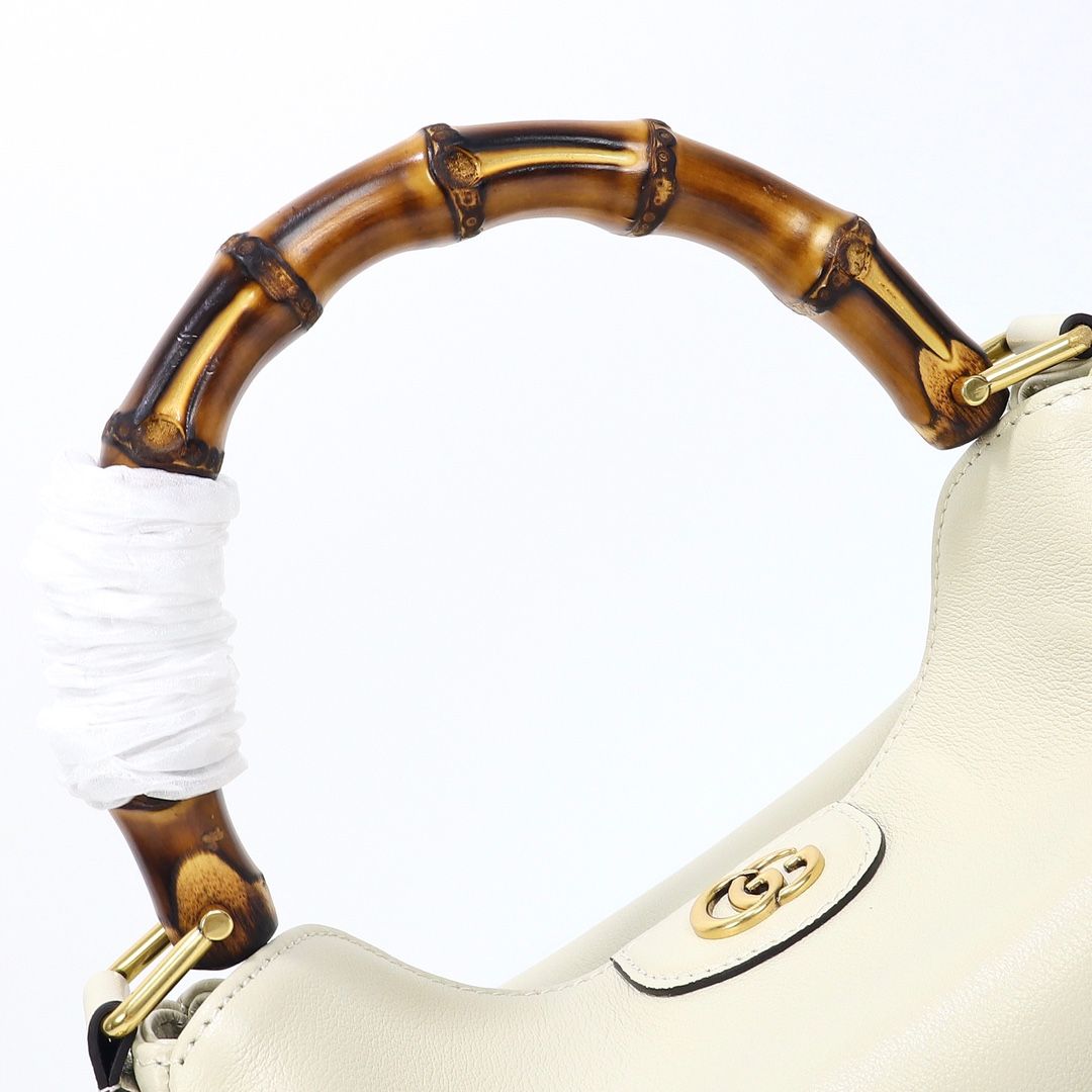 Gucci Diana Small Shoulder Bag White Leather