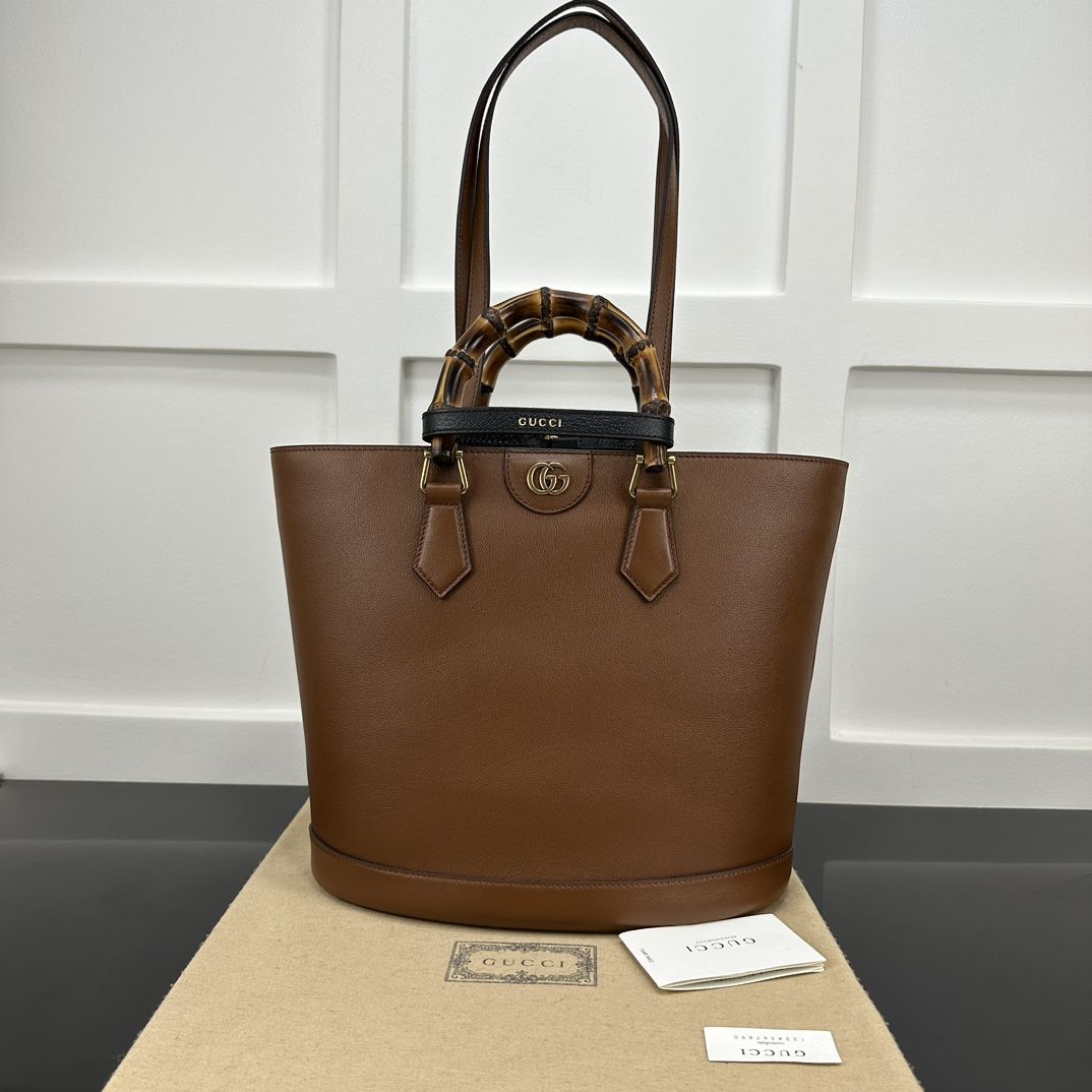 Gucci Diana Medium Tote Bag Cuir Leather