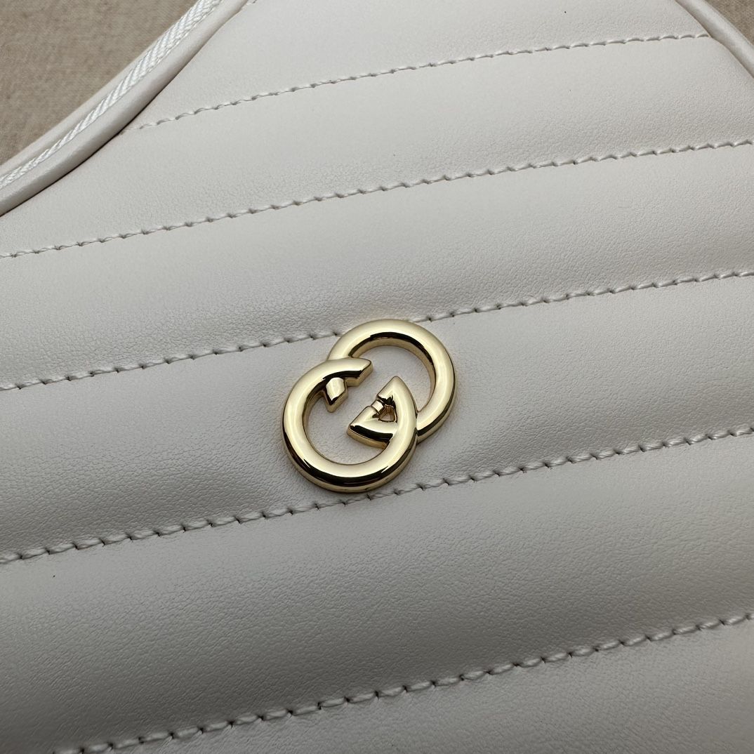 Gucci Interlocking G Mini Heart Shoulder Bag White Leather