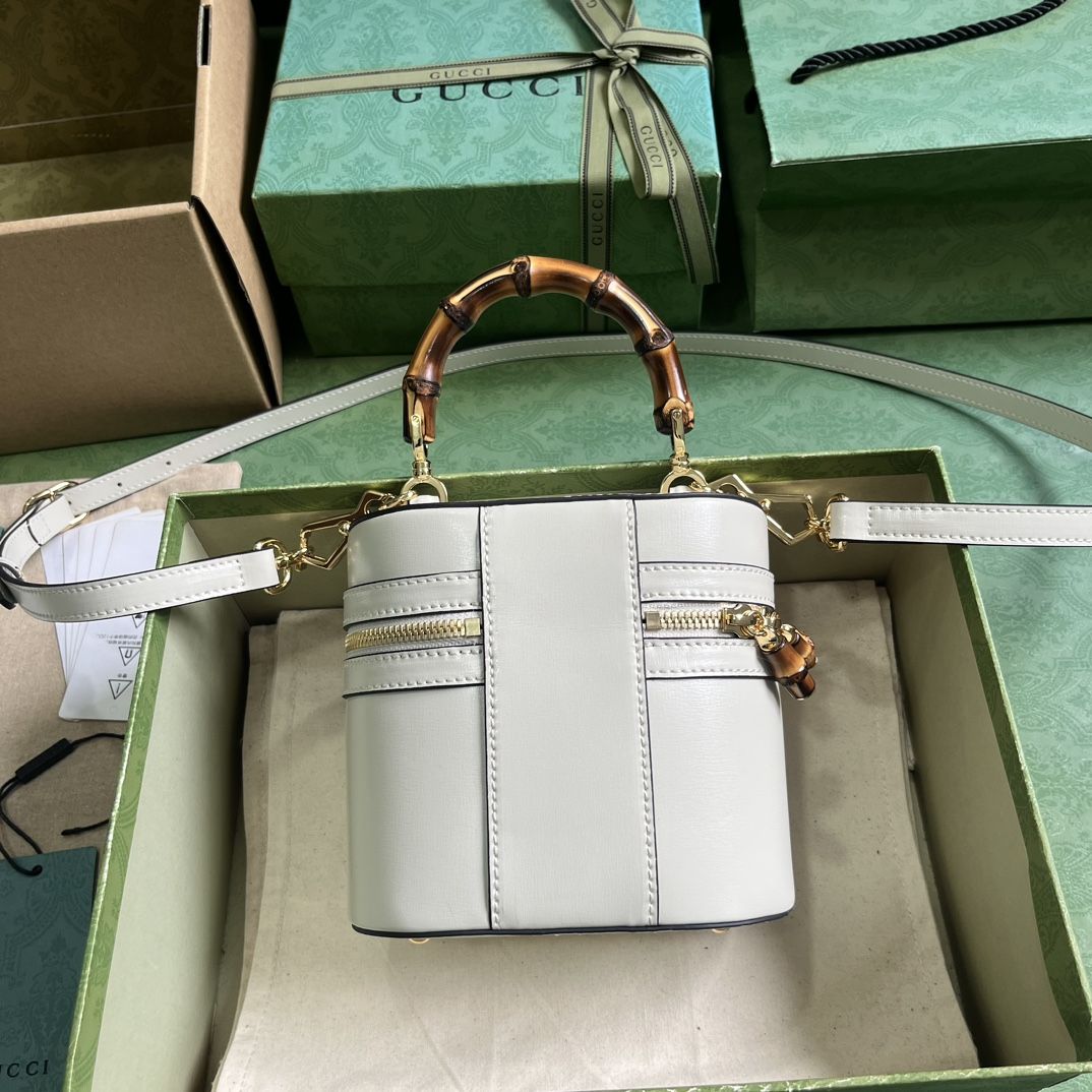 Gucci Mini Bamboo Shoulder Bag White Leather