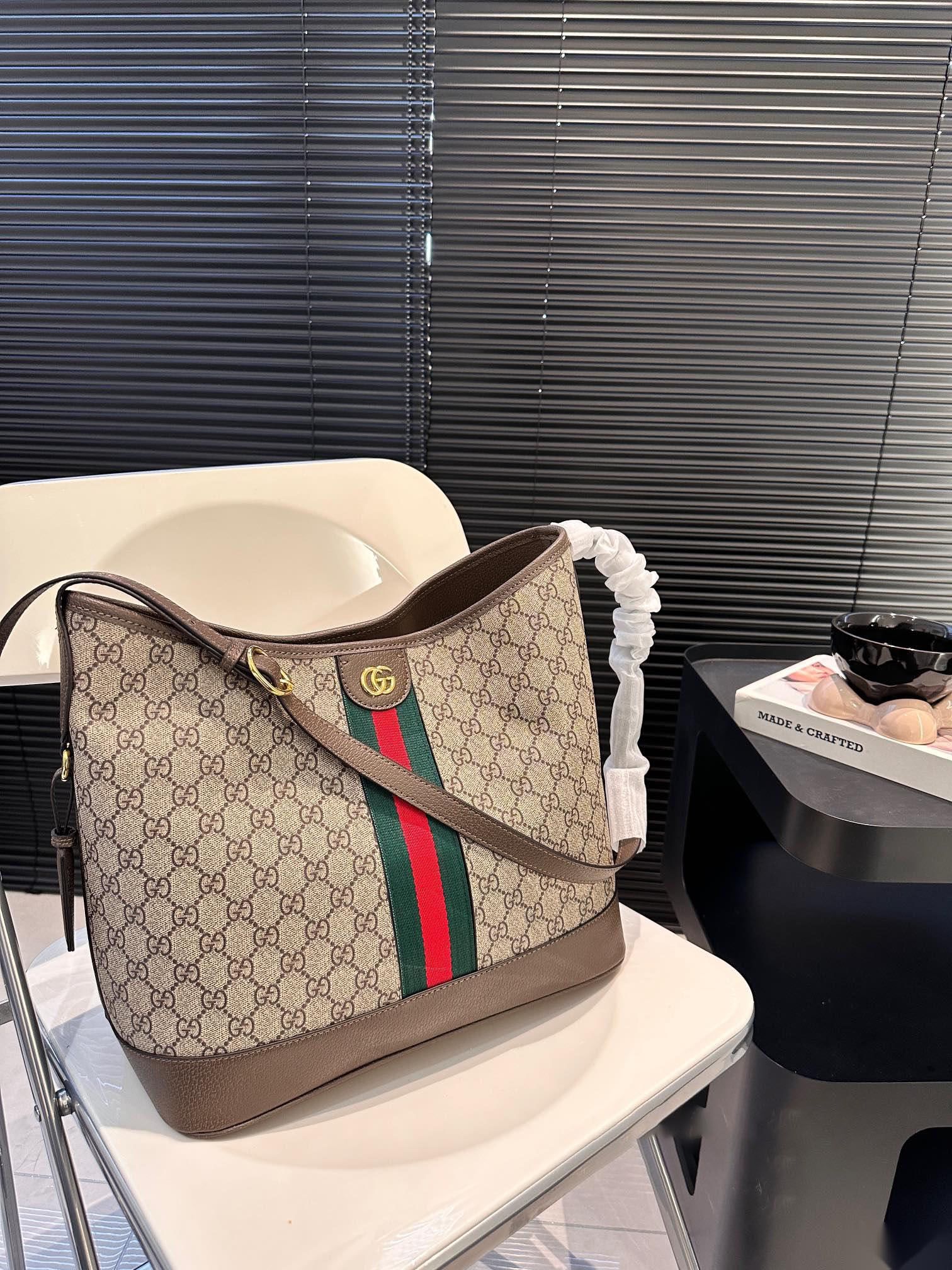 Gucci Ophidia Gg Medium Shoulder Bag Beige And Ebony Gg Supreme