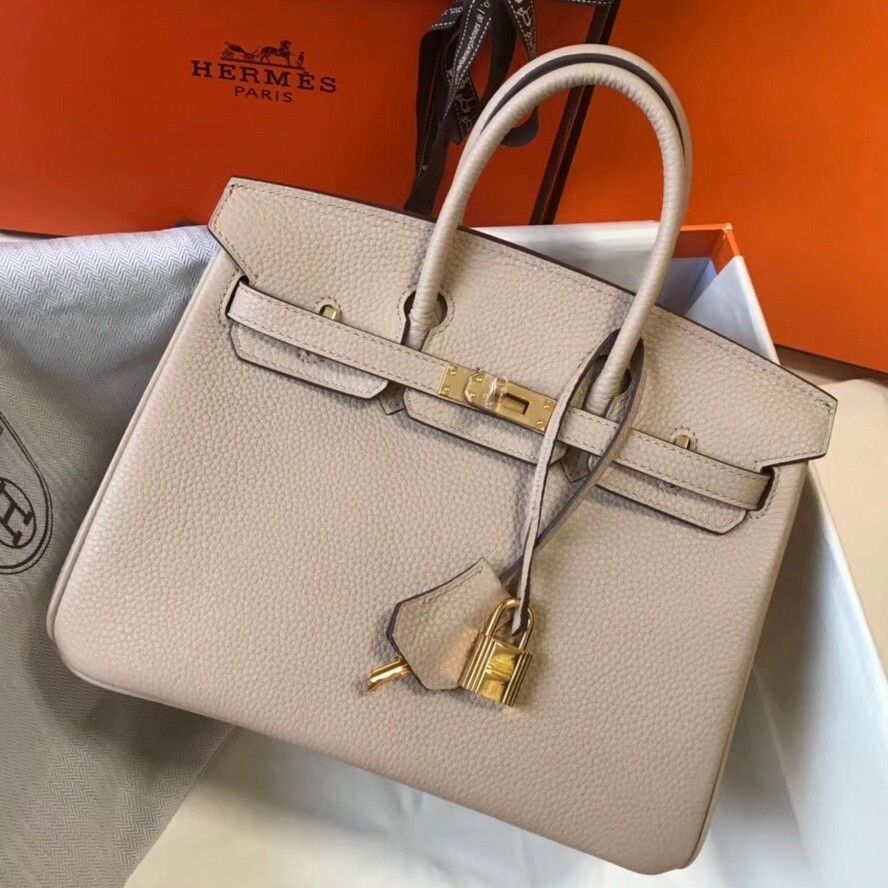 Hermes Birkin 25 Bag In Beige Clemence Leather with GHW