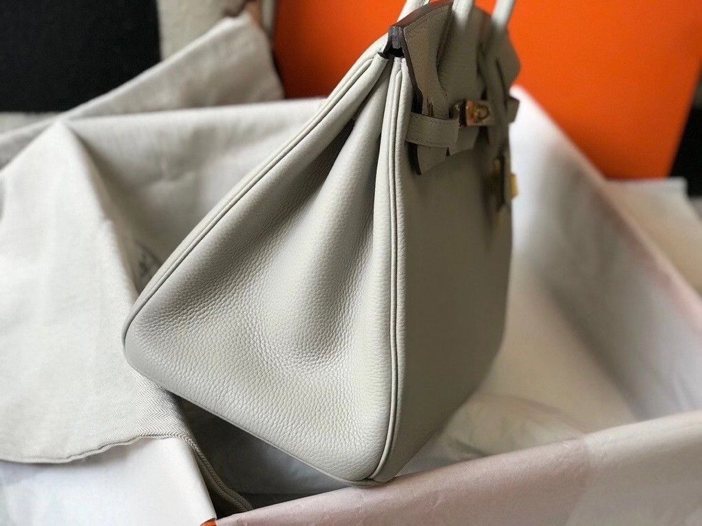 Hermes Birkin 35 Bag in Pearl Grey Clemence Leather with GHW