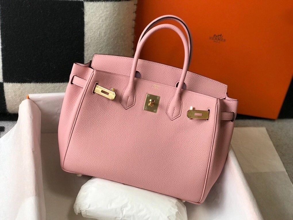 Hermes Birkin 35 Bag in Pink Clemence Leather with GHW