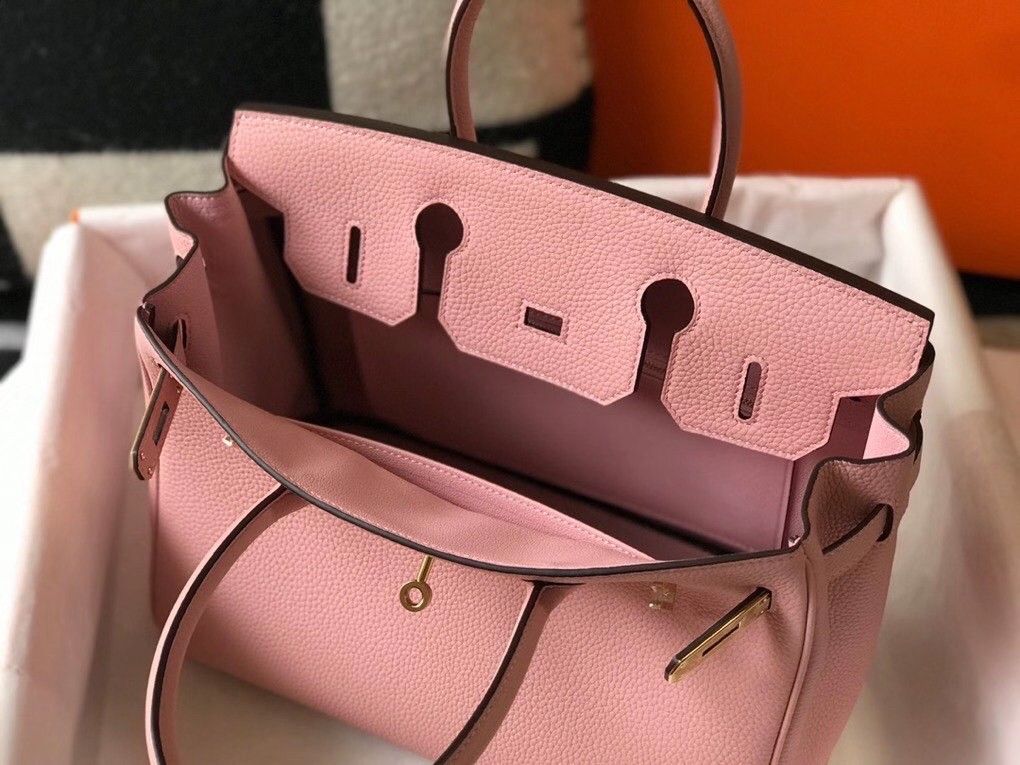 Hermes Birkin 35 Bag in Pink Clemence Leather with GHW