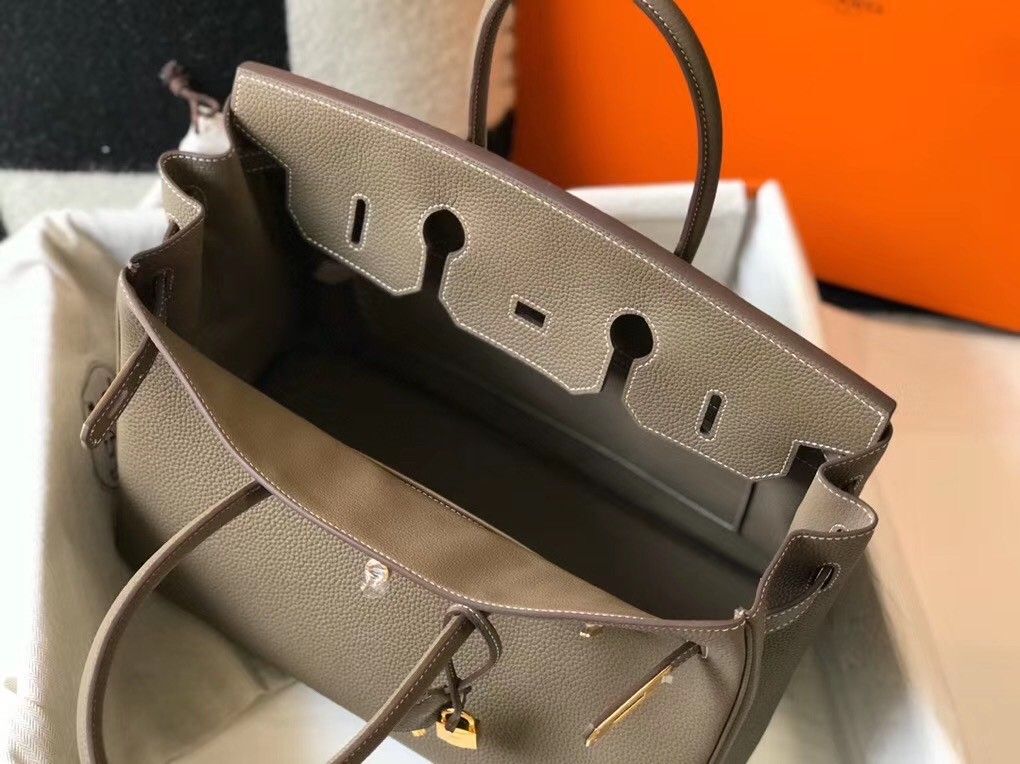 Hermes Birkin 35 Bag in Taupe Clemence Leather with GHW