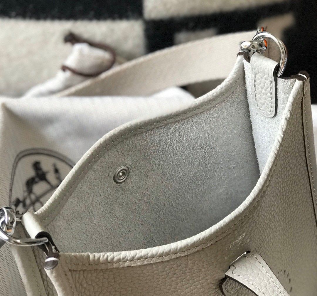 Hermes Evelyne III Mini Bag In Pearl Grey Clemence Leather