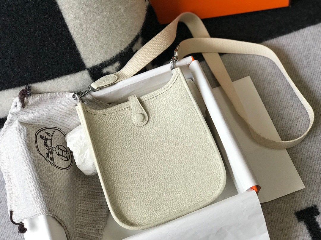 Hermes Evelyne III Mini Bag In Beton Clemence Leather