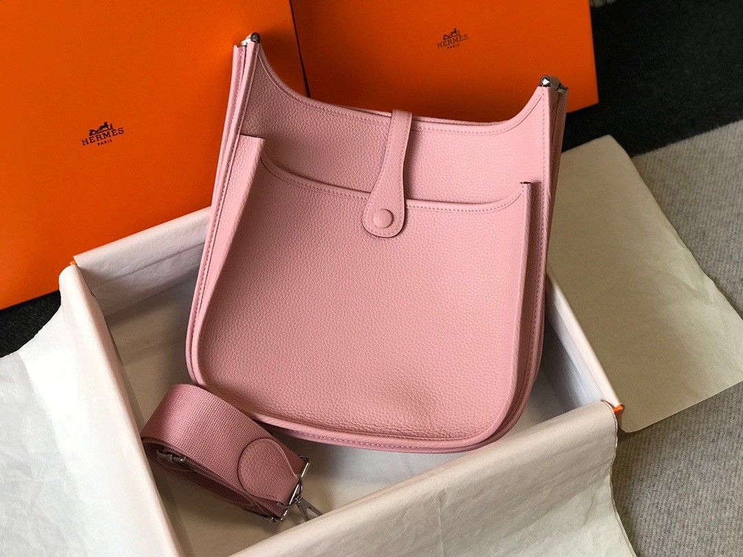 Hermes Evelyne III 29 Bag In Pink Clemence Leather