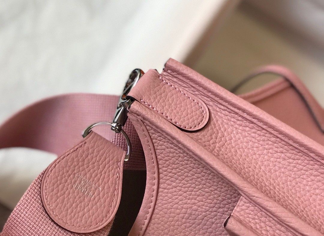 Hermes Evelyne III 29 Bag In Pink Clemence Leather