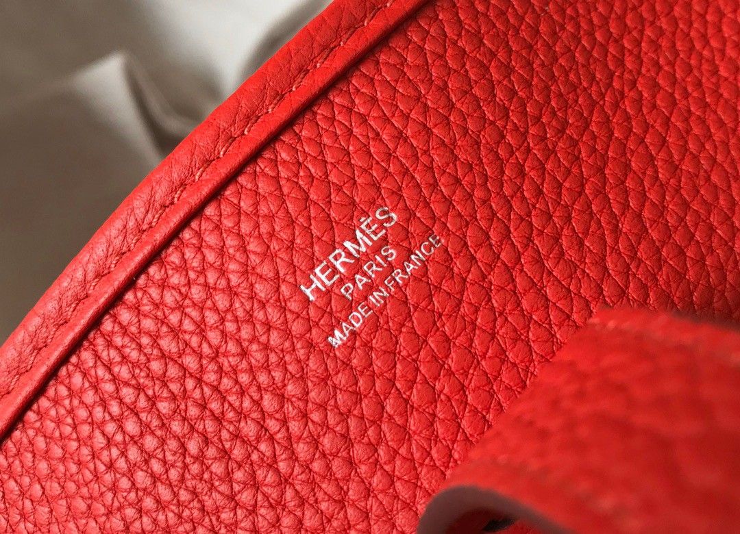 Hermes Evelyne III 29 Bag In Red Clemence Leather