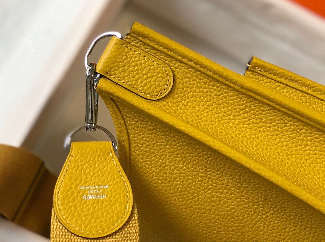 Hermes Evelyne III 29 Bag In Yellow Clemence Leather