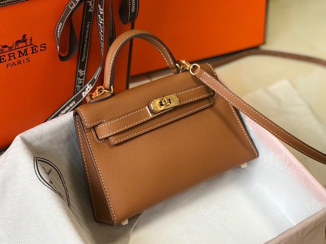 Hermes Kelly Mini II Sellier Bag In Gold Epsom Leather