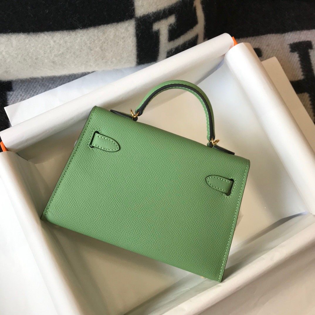 Hermes Kelly Mini II Sellier Bag In Vert Criquet Epsom Leather GHW