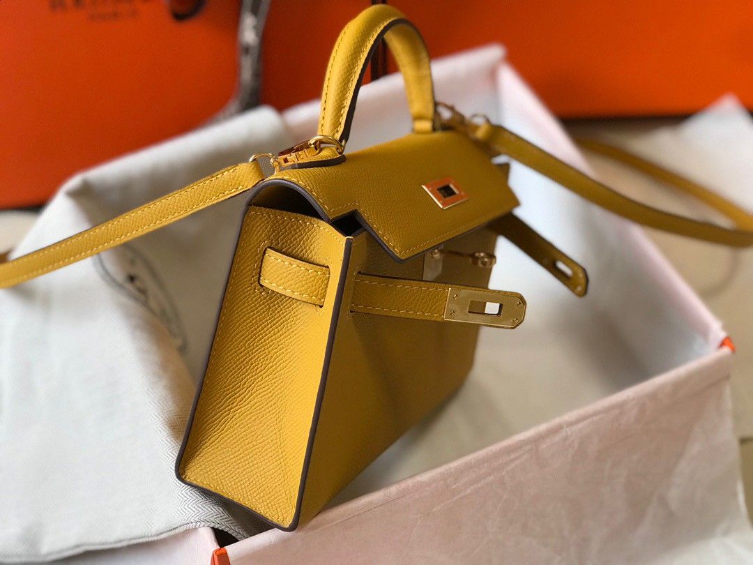 Hermes Kelly Mini II Sellier Bag In Yellow Epsom Leather GHW