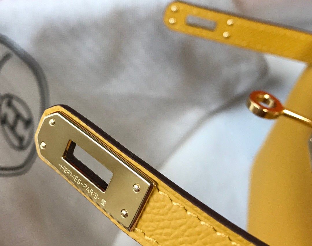 Hermes Kelly Mini II Sellier Bag In Yellow Epsom Leather GHW