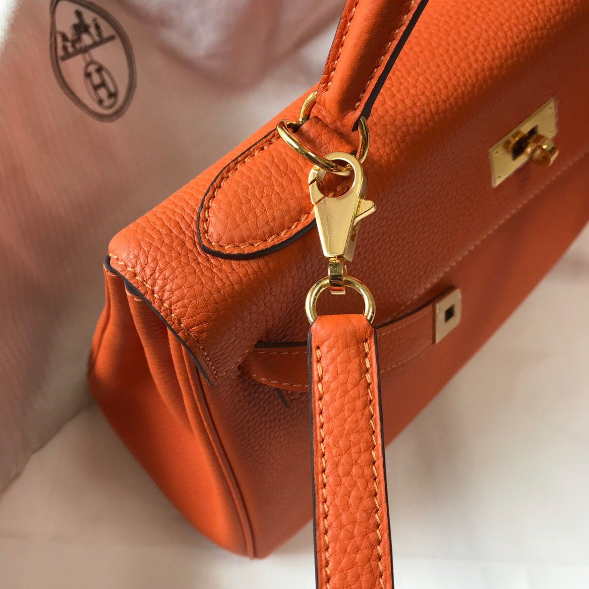 Hermes Kelly 25cm Retourne Bag in Orange Clemence Leather GHW