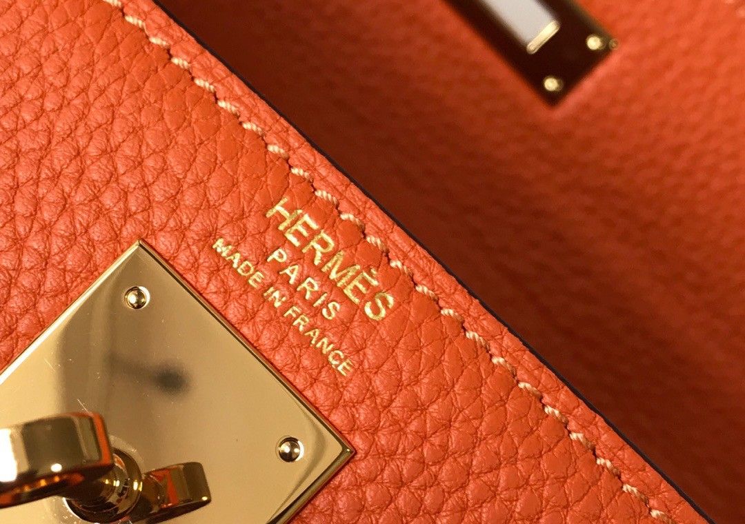 Hermes Kelly 25cm Retourne Bag in Orange Clemence Leather GHW