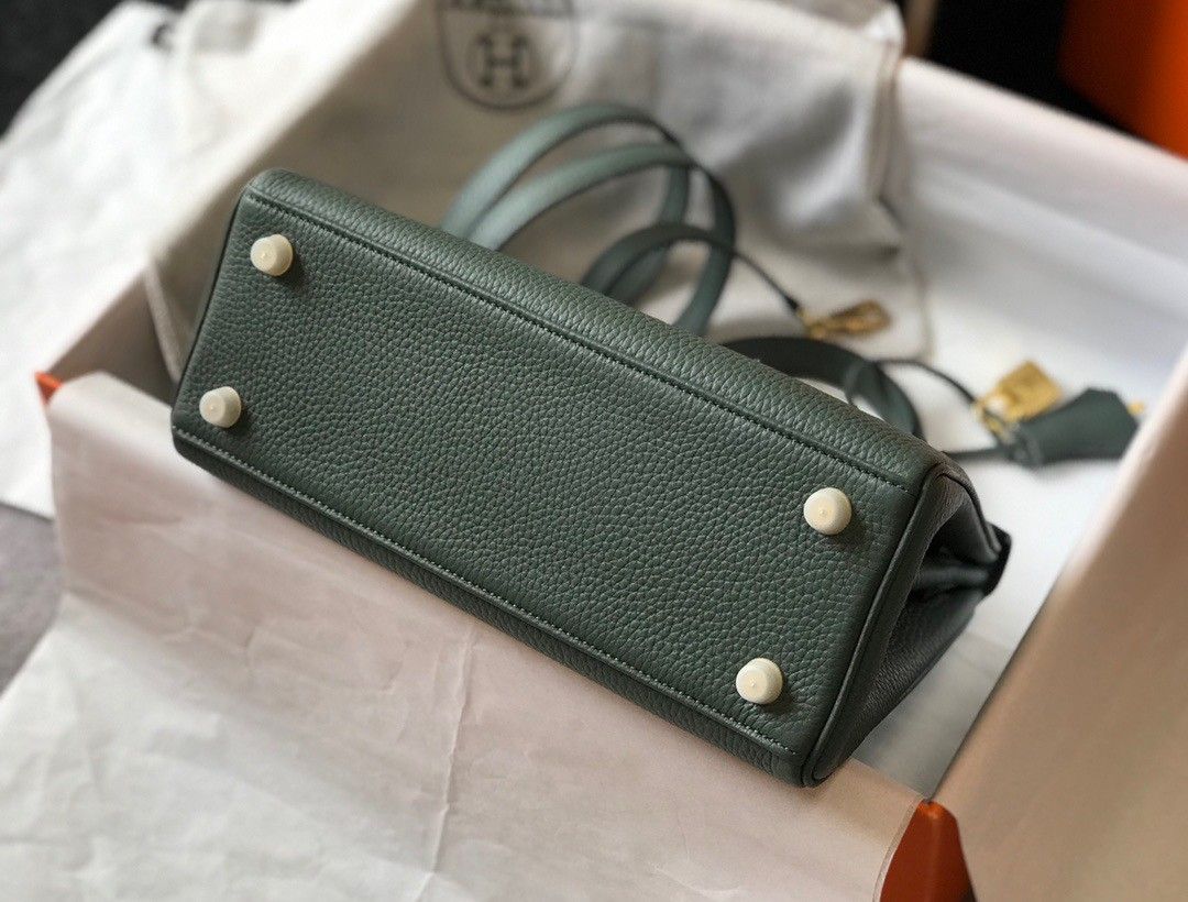 Hermes Kelly 25cm Retourne Bag in Vert Amande Clemence Leather GHW