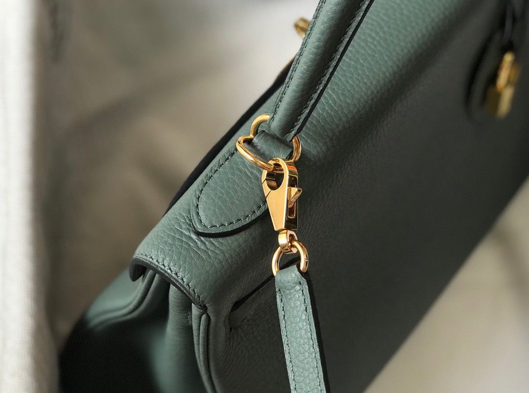 Hermes Kelly 25cm Retourne Bag in Vert Amande Clemence Leather GHW