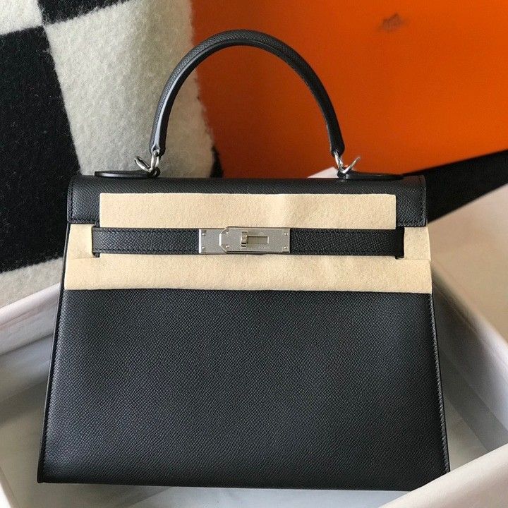 Hermes Kelly 25cm Sellier Bag in Black Epsom Calfskin