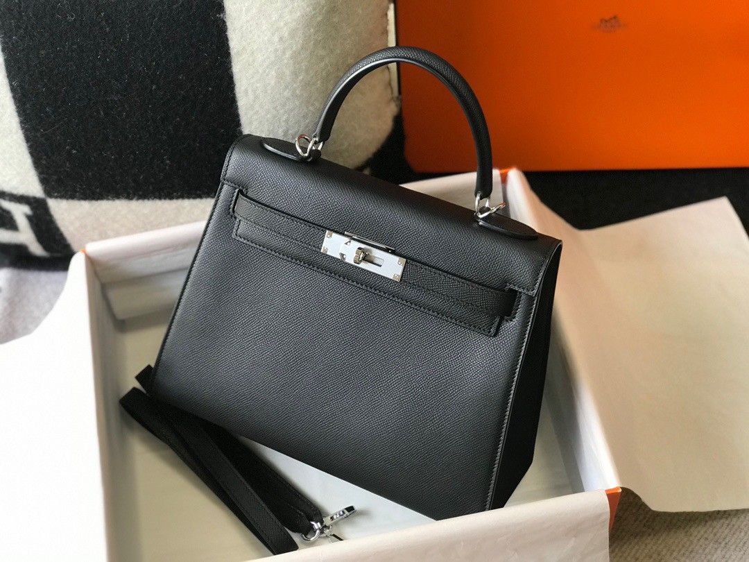 Hermes Kelly 25cm Sellier Bag in Black Epsom Calfskin