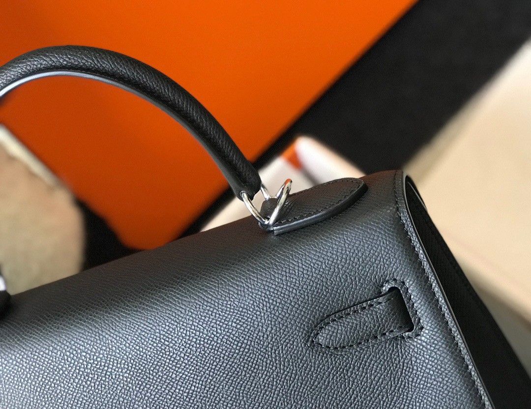 Hermes Kelly 25cm Sellier Bag in Black Epsom Calfskin