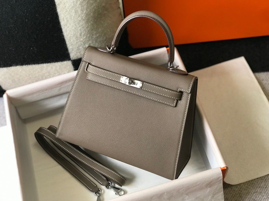 Hermes Kelly 25cm Sellier Bag in Taupe Epsom Calfskin