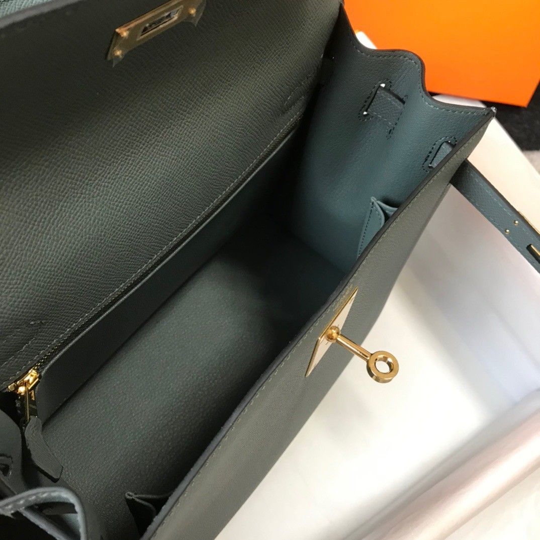 Hermes Kelly 25cm Sellier Bag in Vert Amande Epsom Calfskin GHW