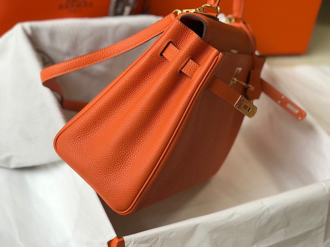 Hermes Kelly 28cm Retourne Bag in Orange Clemence Leather GHW