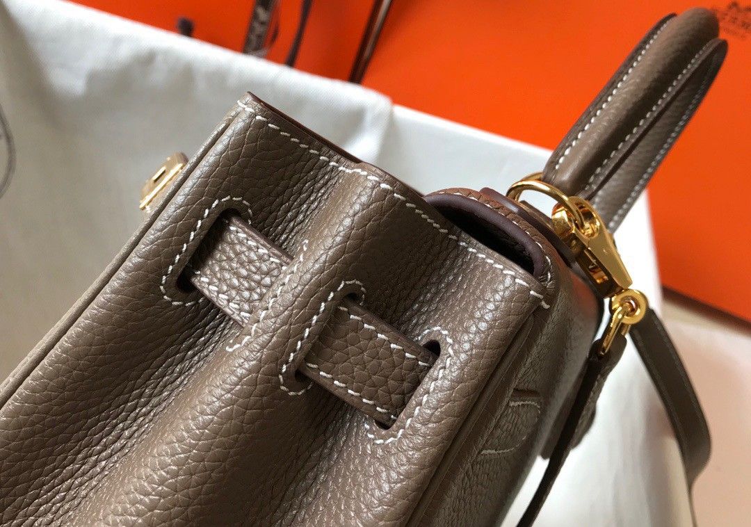 Hermes Kelly 28cm Retourne Bag in Taupe Clemence Leather GHW