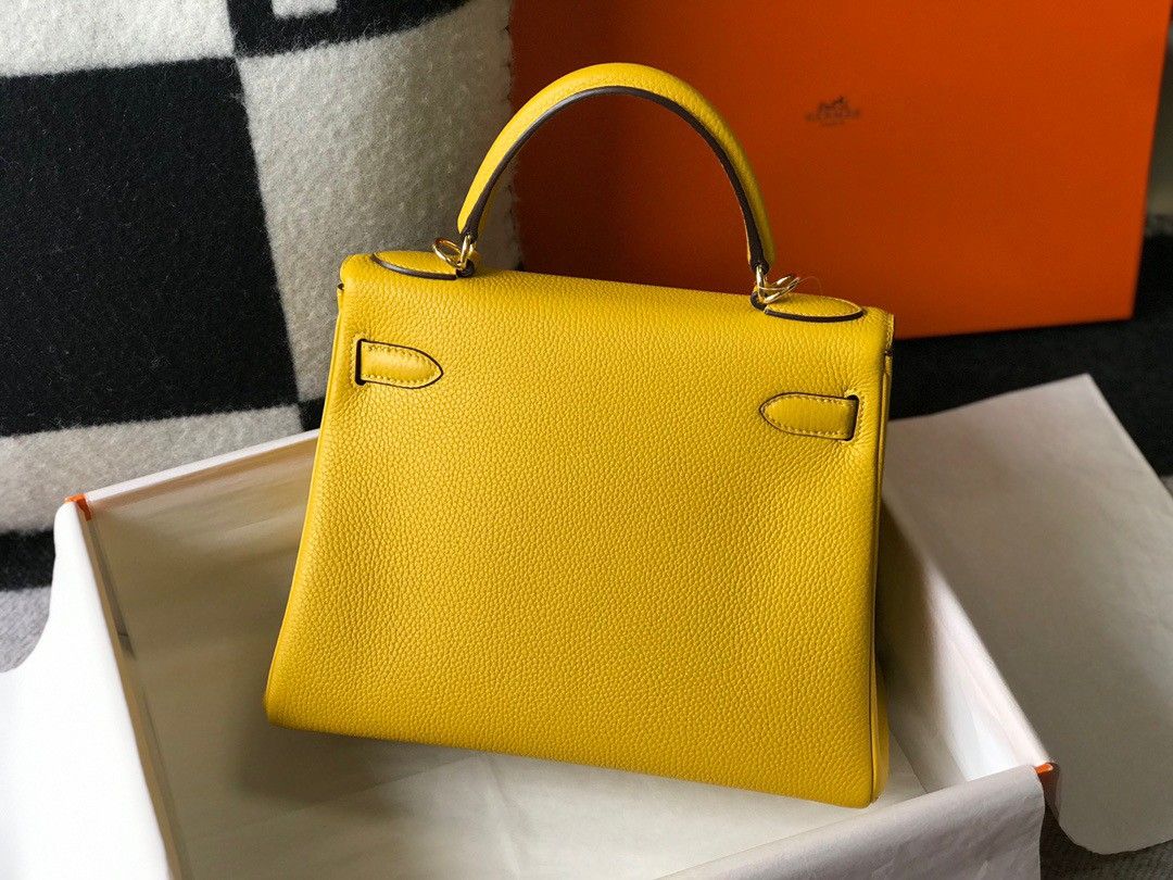 Hermes Kelly 28cm Retourne Bag in Yellow Clemence Leather GHW