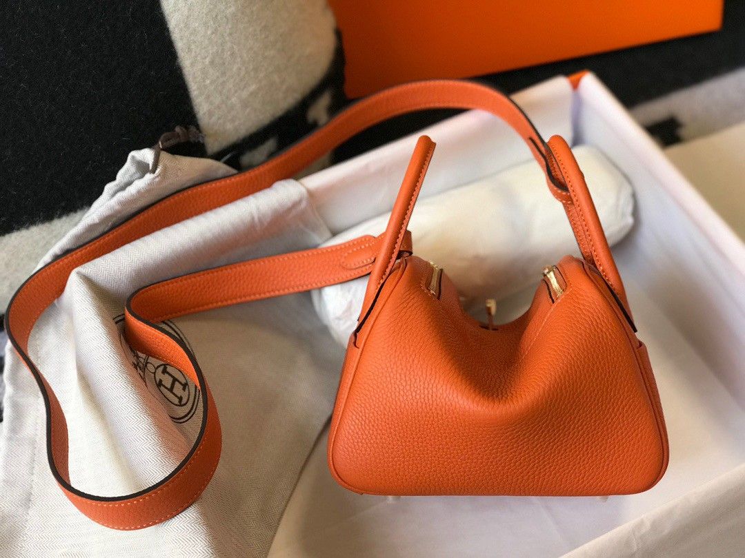 Hermes Lindy Mini Bag In Orange Clemence Leather GHW