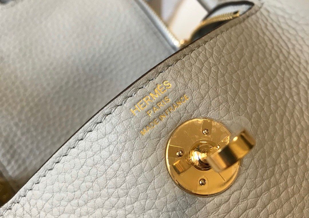 Hermes Lindy Mini Bag In Pearl Grey Clemence Leather GHW