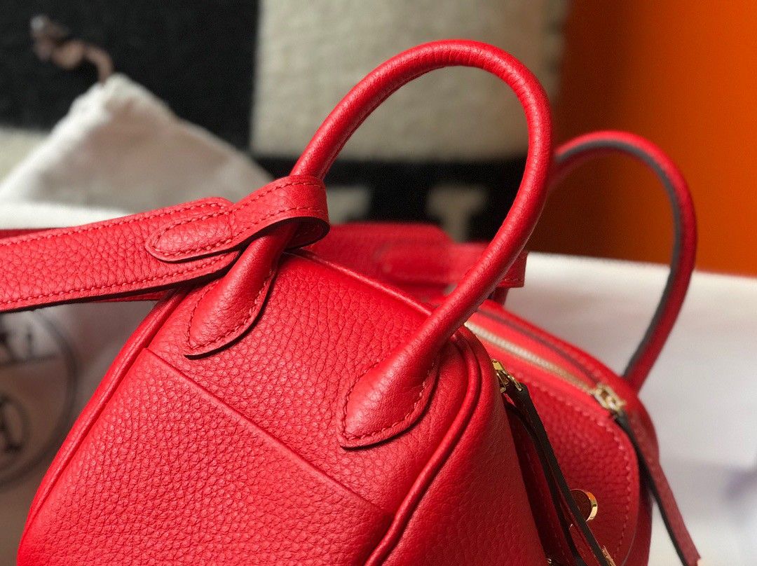 Hermes Lindy Mini Bag In Red Clemence Leather GHW