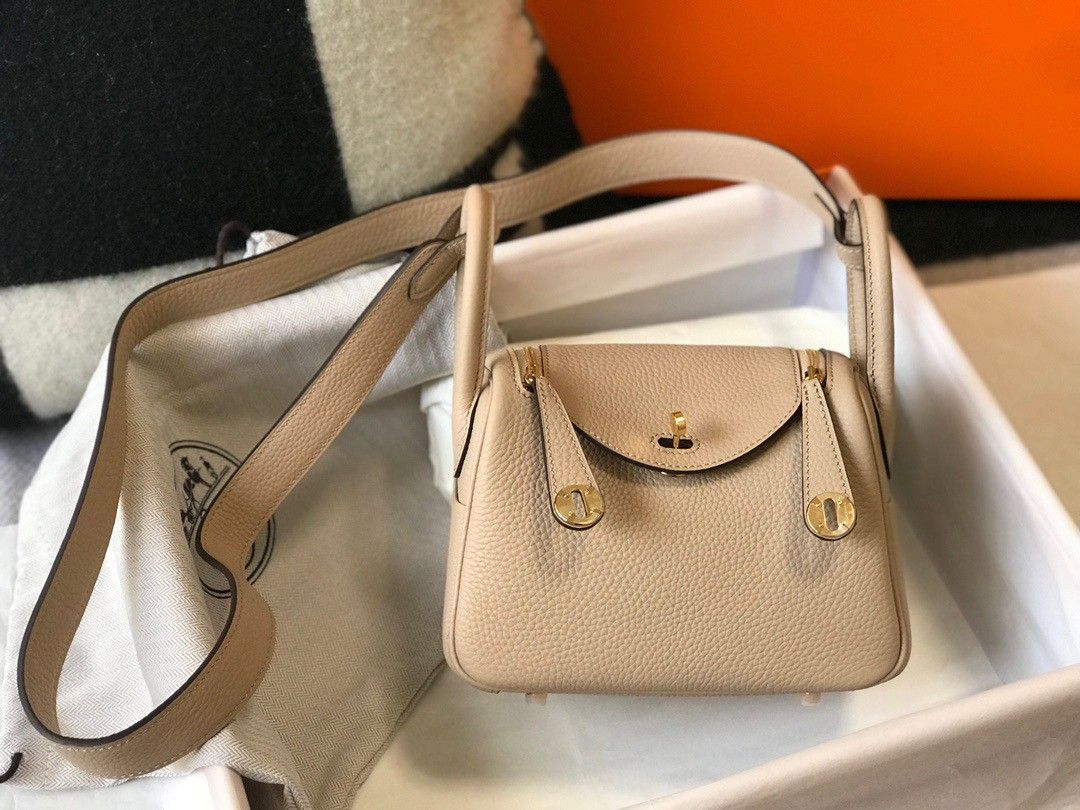 Hermes Lindy Mini Bag In Trench Clemence Leather GHW