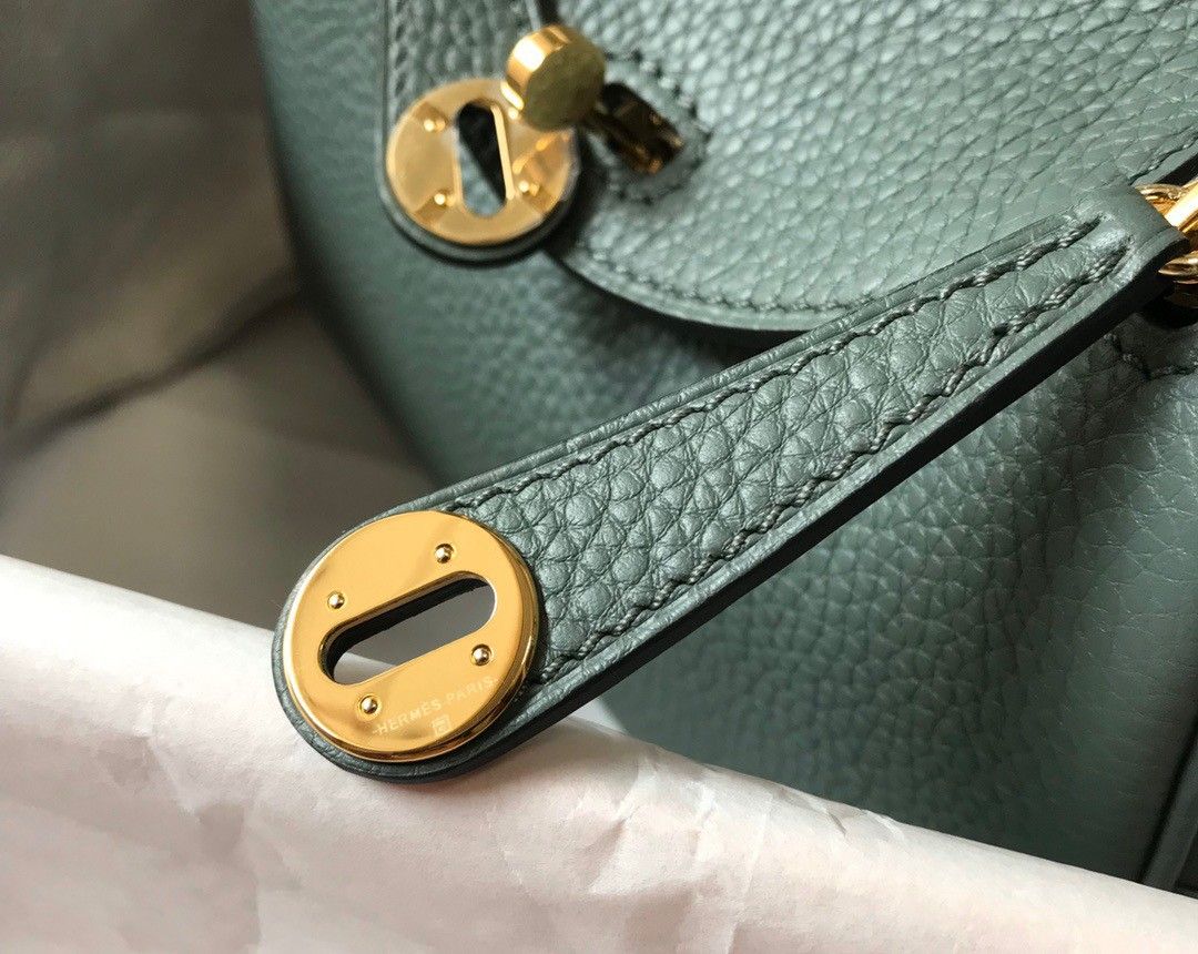 Hermes Lindy Mini Bag In Vert Amande Clemence Leather GHW