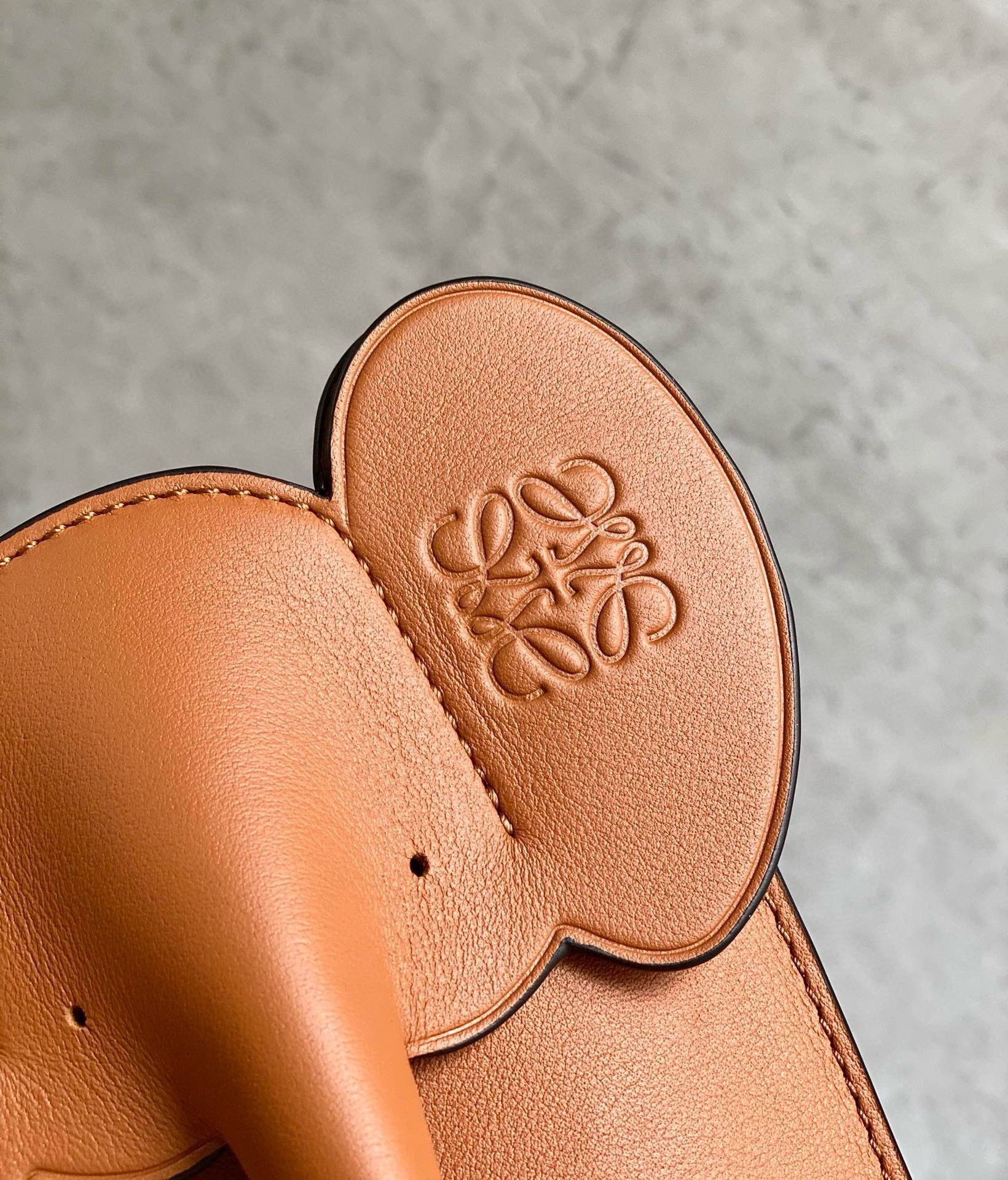 Loewe Elephant Pocket in Brown Calfskin